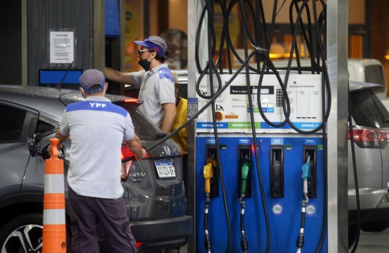 Inminente aumento de los combustibles por decisión del Gobierno