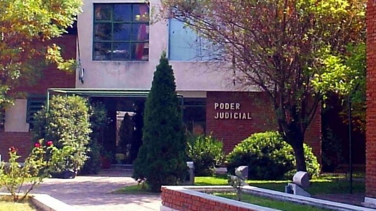 Lo detuvieron por violar una perimetral, golpear y secuestrar a la madre de su hija