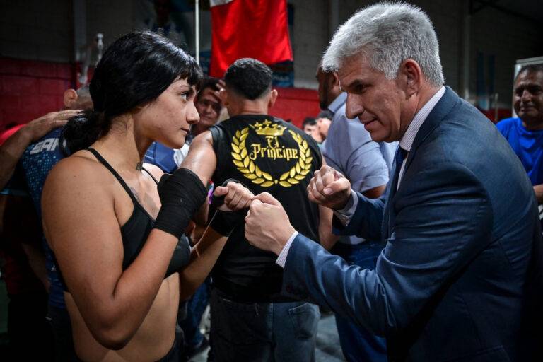 Claudio Poggi anuncia el retorno de las veladas de boxeo en Villa Mercedes