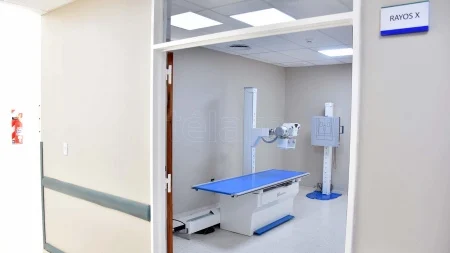 Por DNU, Salta establece el cobro de la atención sanitaria a extranjeros