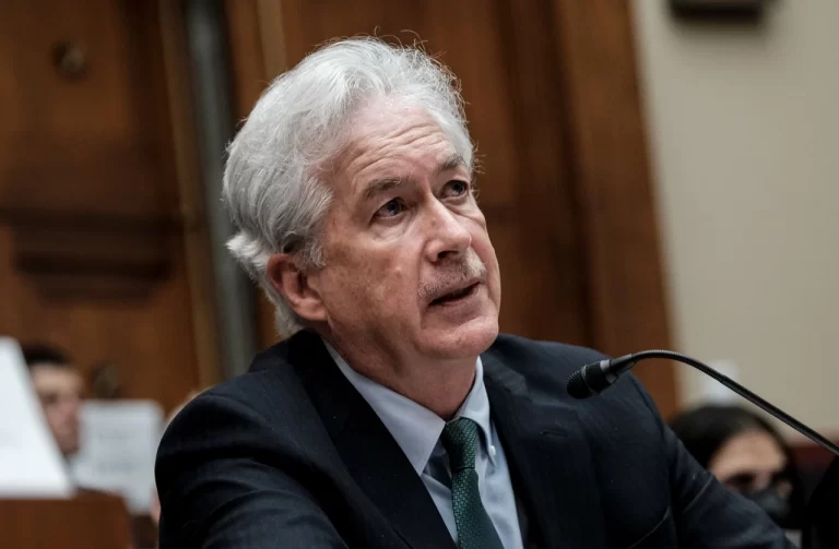 Encuentro secreto en la Casa Rosada: Jefe de la CIA se reúne con autoridades argentinas