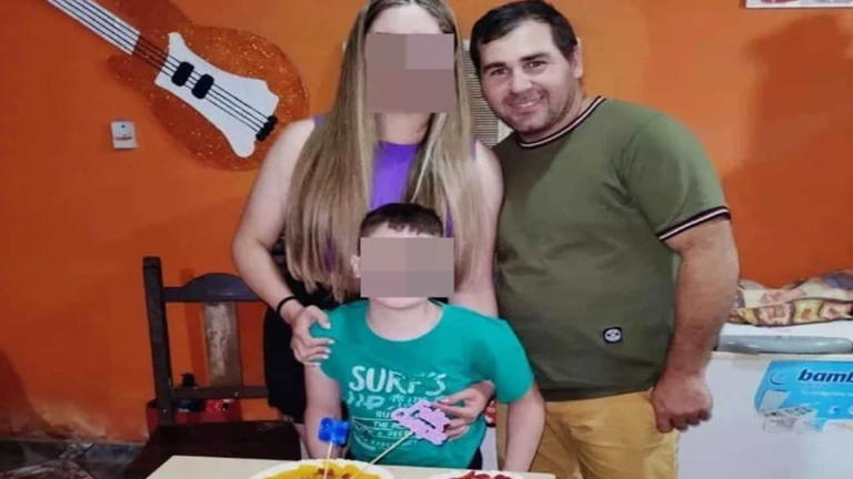 Un hombre asesinó a puñaladas a su hijo e intentó suicidarse