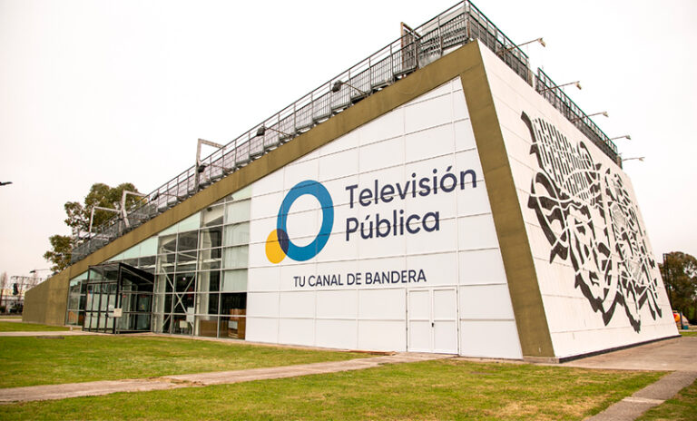 Renunció el Director de TV Pública: y El Canal Quedó sin Programación