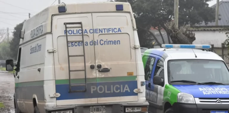 Tragedia en La Plata: Jubilado muere y su hijo cuadripléjico fallece sin ayuda