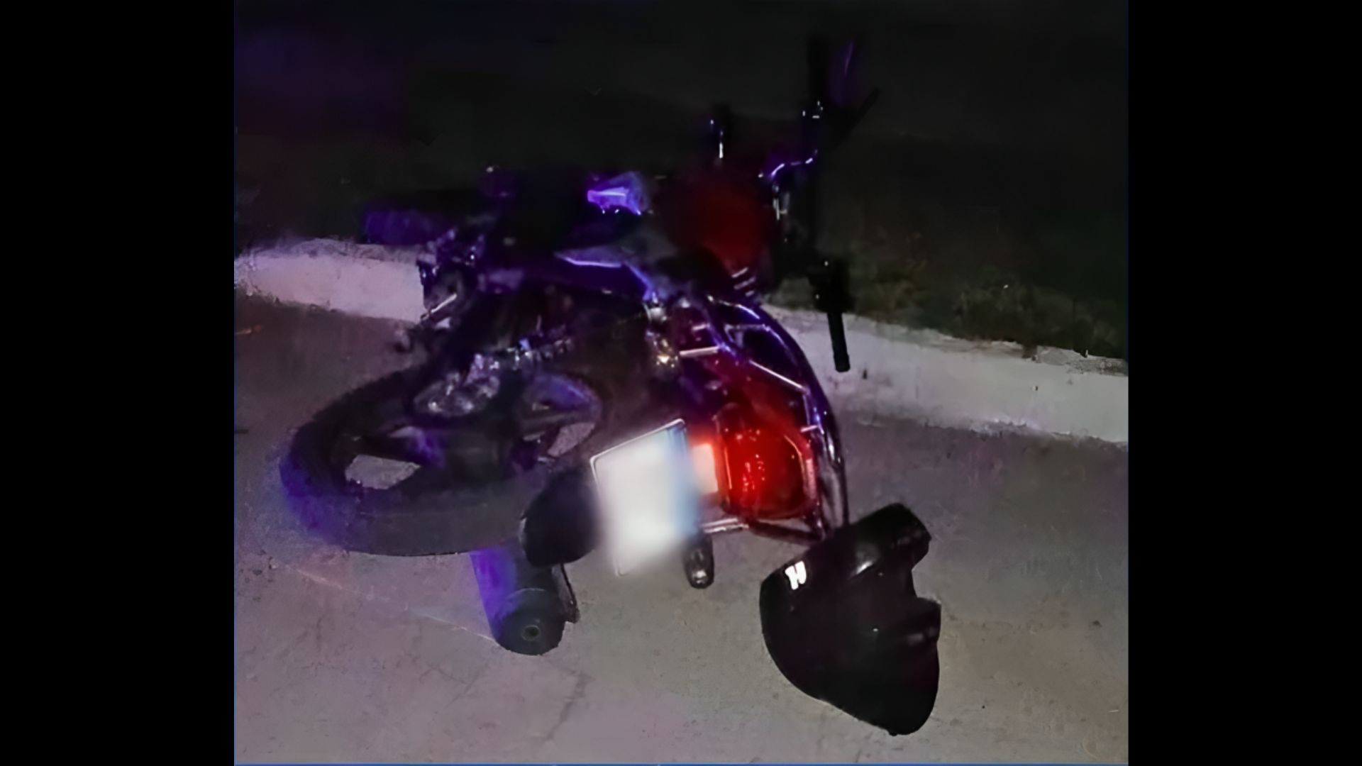 Tragedia en Villa Mercedes: Un motociclista sin casco murió tras impactar contra un poste