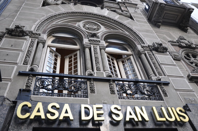 El Gobernador de San Luis propone subastar la emblemática Casa de San Luis