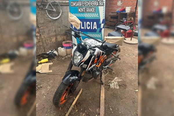 Hombre asesinado a balazos por adolescentes frente a su hijo de 5 años