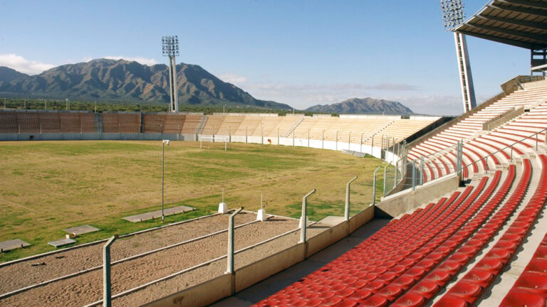 Gobierno exige indemnización millonaria a clubes por destrozos en estadio de La Punta