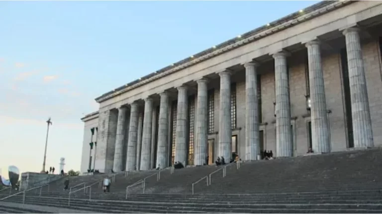 Universidades públicas desmienten acuerdo presupuestario con el Gobierno y ratifican marcha
