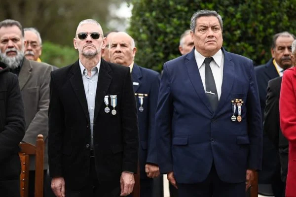 realizaron un acto por el aniversario del bautismo de fuego de la fuerza Aérea Argentina