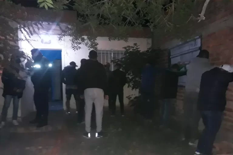 Desarticularon una fiesta clandestina con más de 300 personas en San Luis
