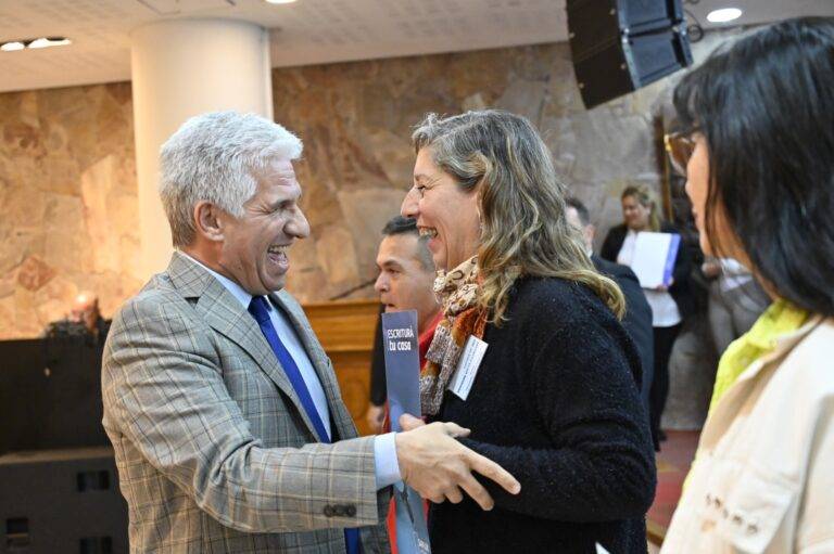 Entrega de escrituras en San Luis: Más de 60 familias se convirtieron en propietarias