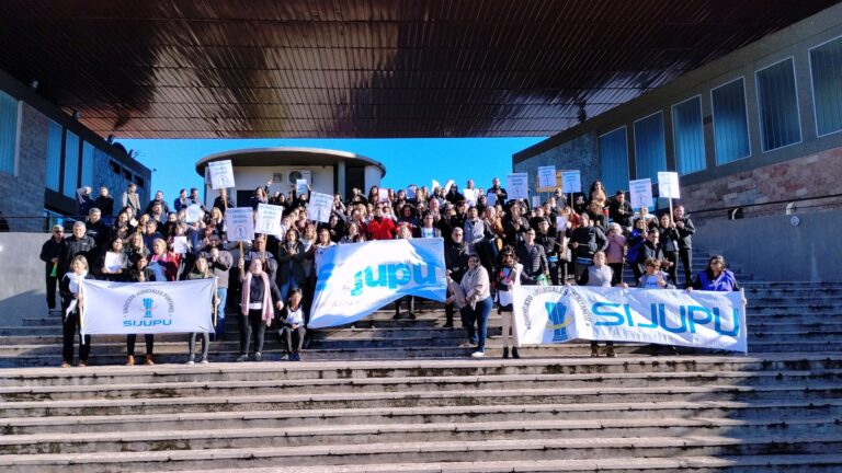 continúa el reclamo de los empleados judiciales de la provincia