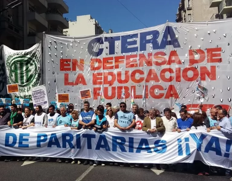 CTERA se suma al reclamo de la CGT por mejores condiciones laborales y educativas