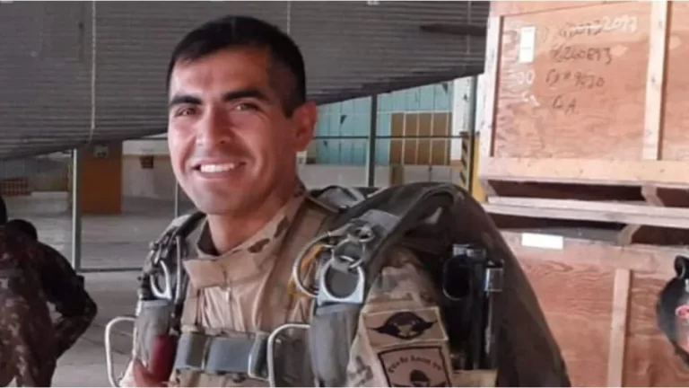 Falló el Paracaídas de un Sargento y Murió