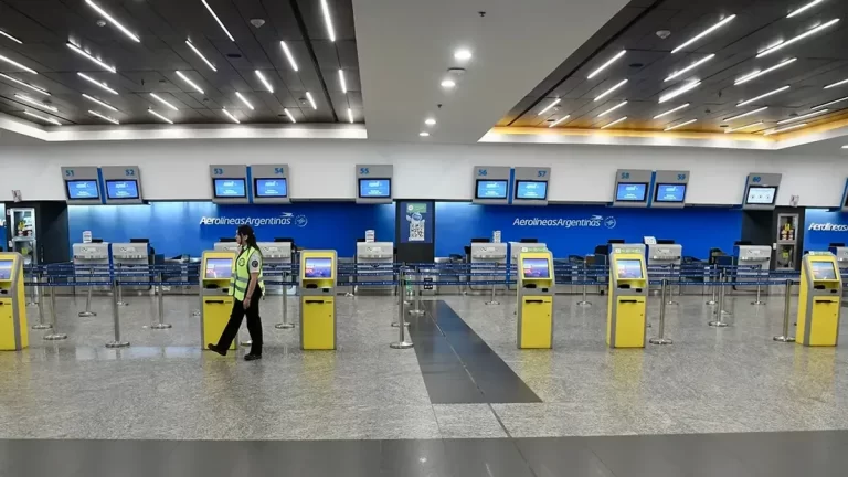 Aerolíneas afectadas por el paro de la CGT