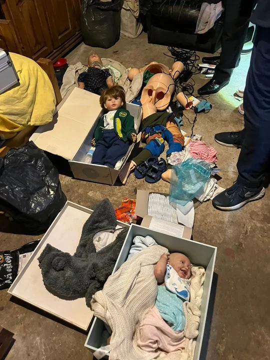 El pedófilo más grande de Argentina fabricaba muñecos sexuales, simulando niños