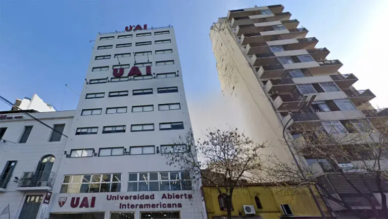 Una Estudiante se arrojó del piso 11 de la Universidad de San Telmo