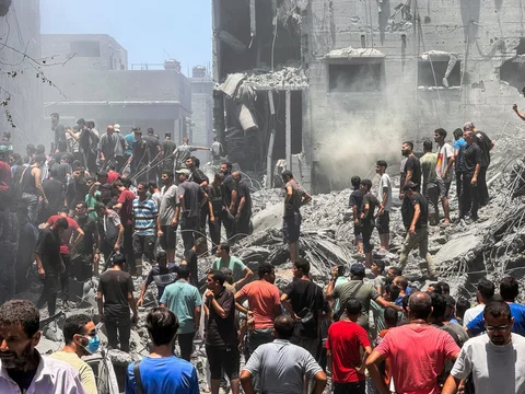 Al menos 42 muertos por un nuevo bombardeo israelí sobre la ciudad de Gaza