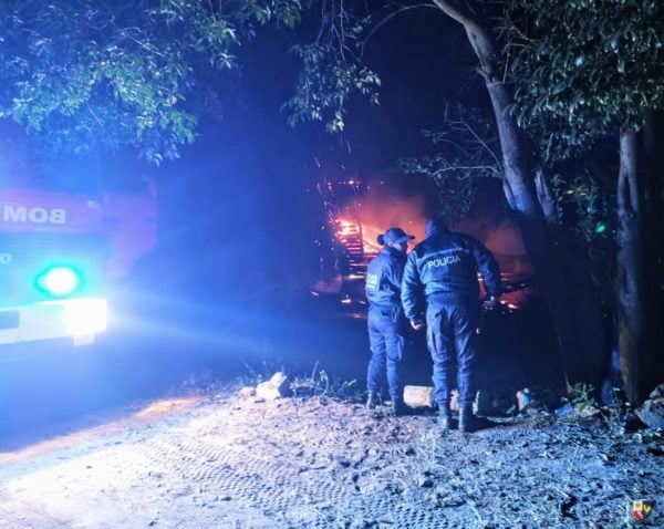 Cuantiosos daños materiales en una vivienda en San Francisco del Monte de Oro por un incendio