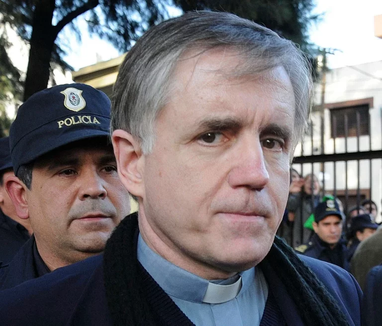 Caso Grassi: podría adelantarse la liberación del sacerdote acusado de abuso sexual infantil