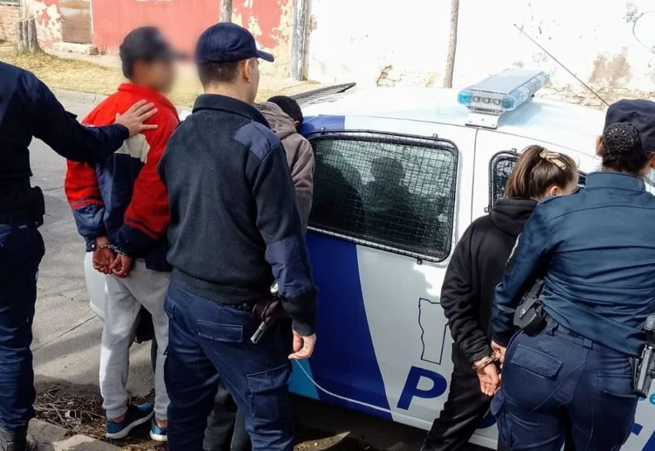 San Luis: dos hermanos fueron demorados por robarle a su madre