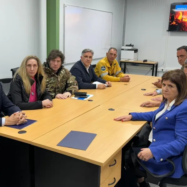 Javier Milei llega a Córdoba para recorrer zonas afectadas por incendios forestales