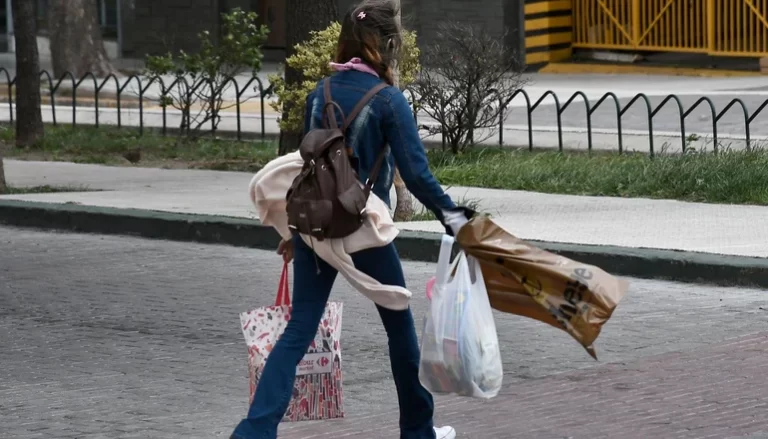 Vientos intensos y posible descenso de temperatura: lo que se espera para el jueves para San Luis.