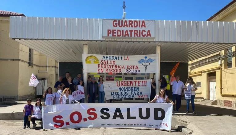 En el Hospital de Villa Mercedes, médicos pediatras harán un paro por 24 horas.