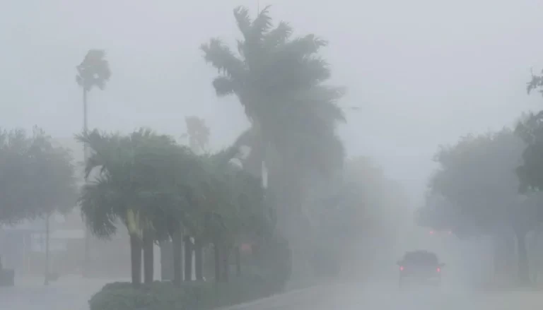 “Milton” toco tierra en Florida con vientos de 200 km/h: más de 5 millones evacuados