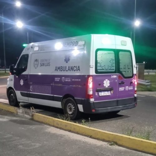 Policías logran salvar a un hombre en crisis en el puente Monseñor Miranda