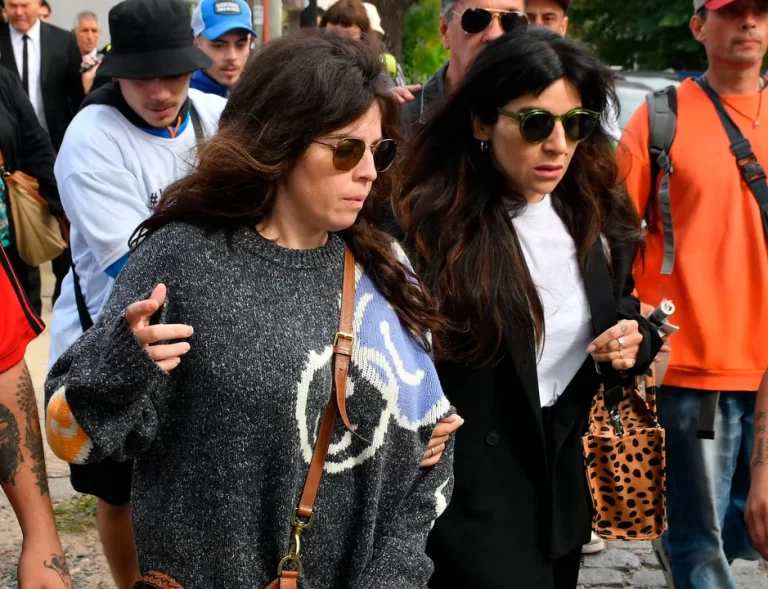 Dalma Maradona y Víctor Stinfale declaran este martes en el juicio por la muerte de Diego