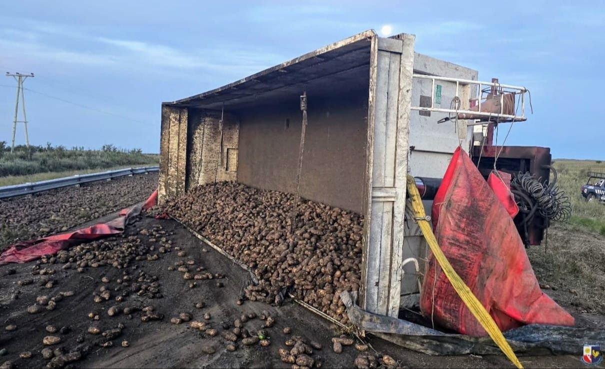 Vuelco Papas Camion