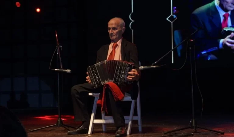 El bandoneón dejó de sonar: A los 91 años murió Américo Moroso