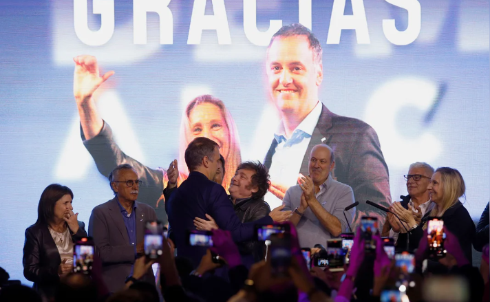 Adorni triunfa en las elecciones porteñas, Santoro segundo y el PRO queda relegado