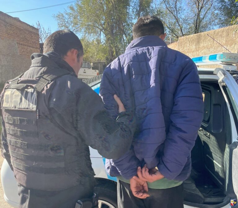 Hostigamiento y amenazas: Detienen a un hombre por violar una prohibición de acercamiento en Villa Mercedes