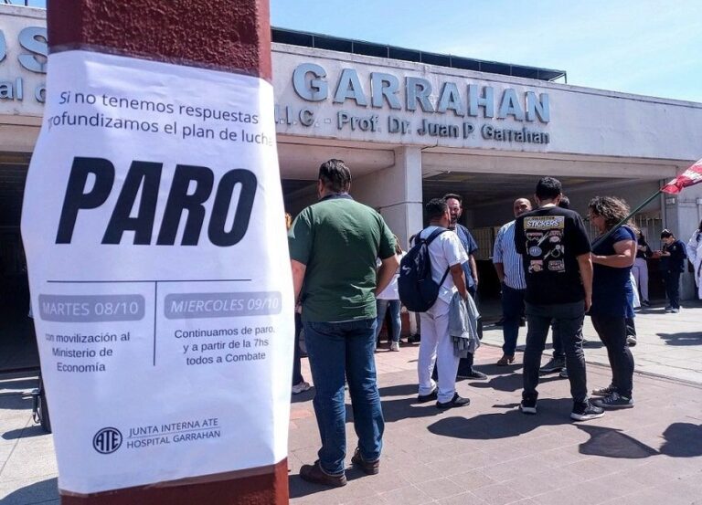 Advertencia a residentes médicos: “A partir de mañana, el que no trabaje será despedido”