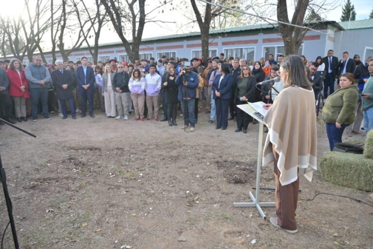 Con mucha emoción Villa Mercedes inauguró la renovada Escuela Agraria
