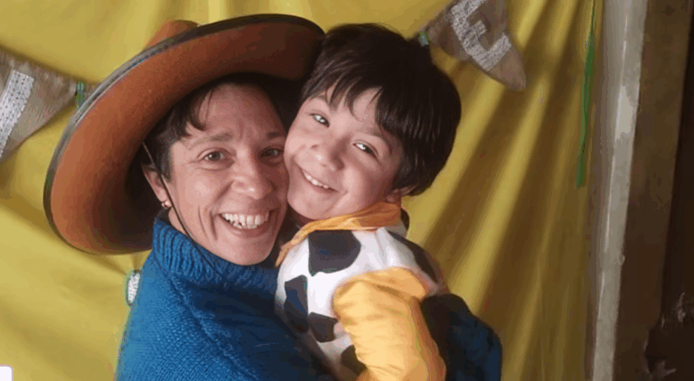 Doble tragedia en Florencio Varela: investigan la muerte de una mujer y su hijo