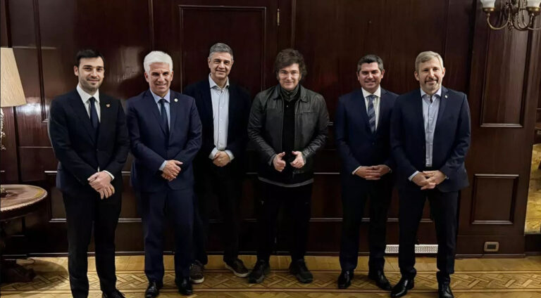 El Milei busca el “número mágico” para acordar con Gobernadores y sostener los vetos