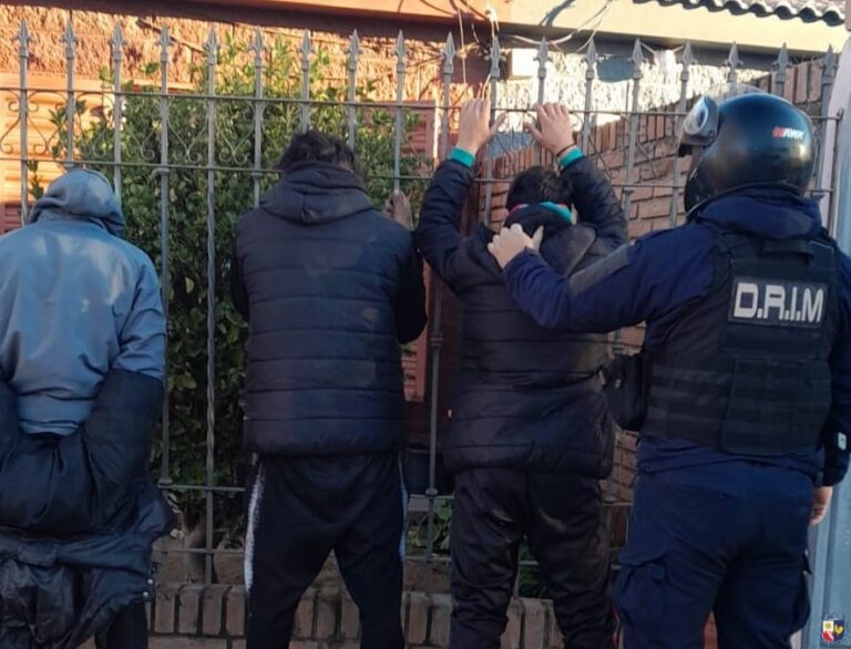 Villa Mercedes: Demoran a tres jóvenes con una moto robada