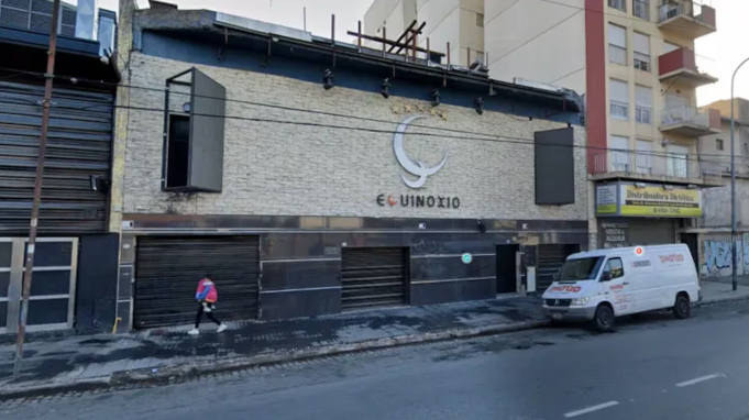 Un joven de 19 años murió tras ser desvalijado por tres mujeres que llevó a su departamento