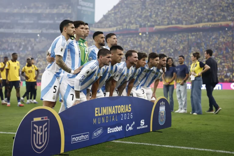 Argentina cerró las Eliminatorias con derrota ante Ecuador en Guayaquil