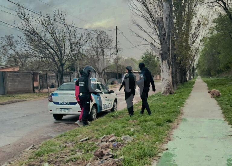 Riña en Villa Mercedes: secuestran un arma y detienen a dos jóvenes