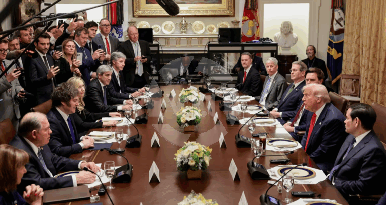 Por pedido de Trump, Milei busca sumar a gobernadores a las próximas reuniones con enviados de EE.UU.