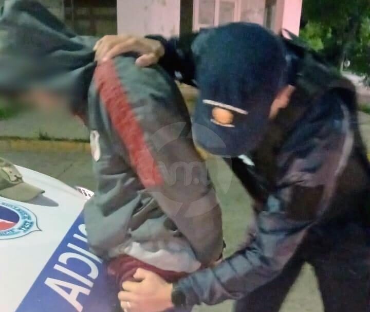 Violencia familiar: detienen a un hombre acusado de atacar a su madre