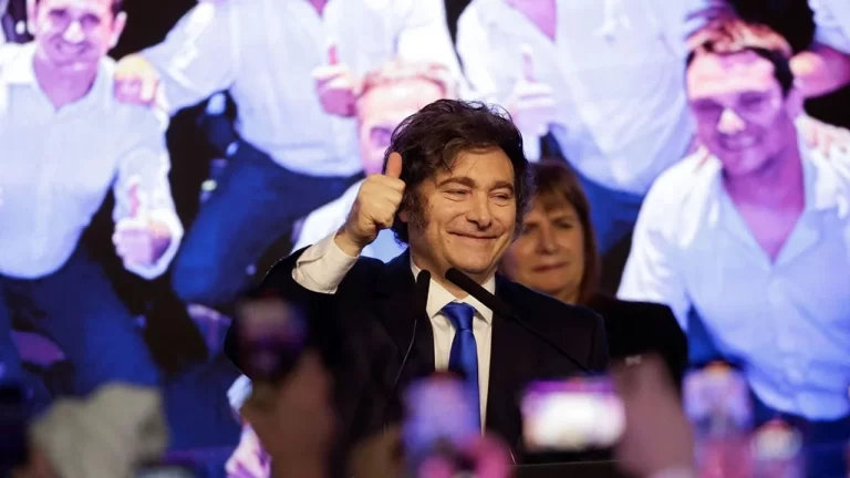 La confianza en el Gobierno de Milei subió 17,5% tras las elecciones