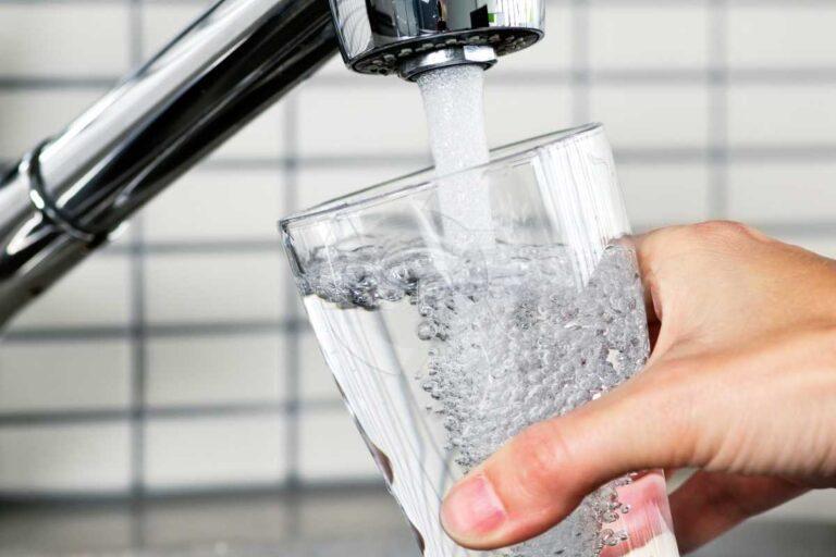 Obras Sanitarias Mercedes refuerza controles por el uso del agua ante la ola de calor