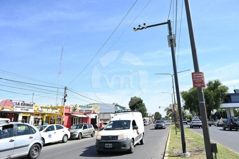 Villa Mercedes avanza con la instalación de cámaras para fotomultas