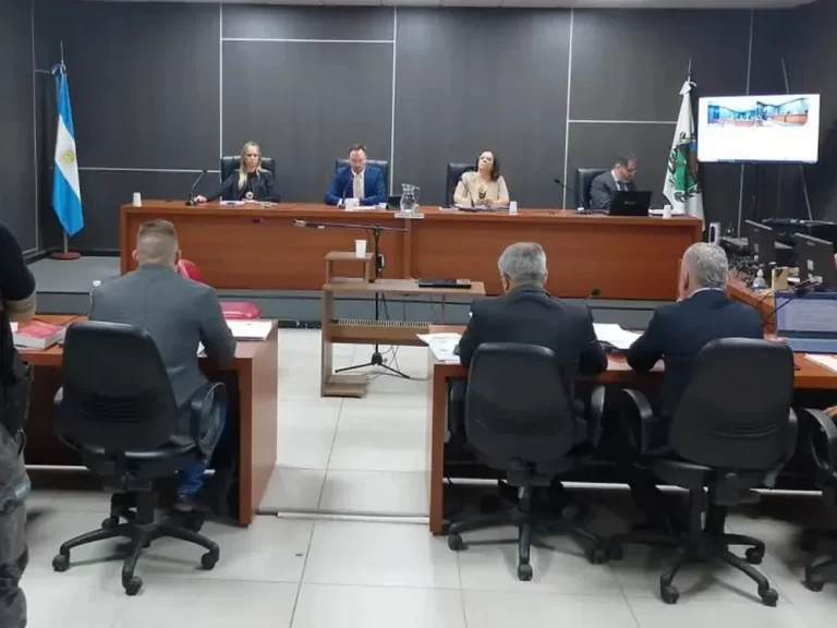 La madre de Anahí Robledo Yuvero relató episodios de hostigamiento previos al femicidio